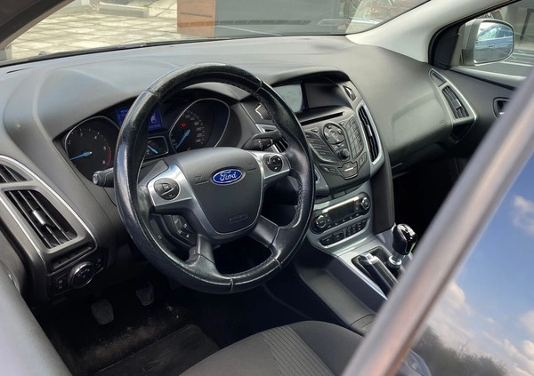 Ford Focus cena 32900 przebieg: 242000, rok produkcji 2012 z Chełm małe 352